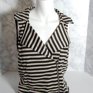🌟🌟 Stripped Black/White Vest🌟🌟